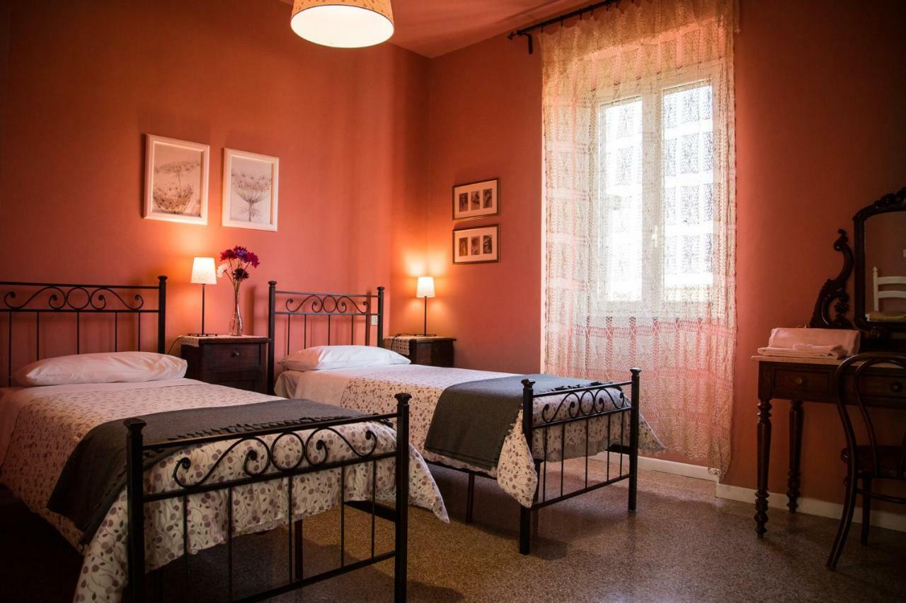 B&B I Due Gelsi Monte Libretti Bagian luar foto